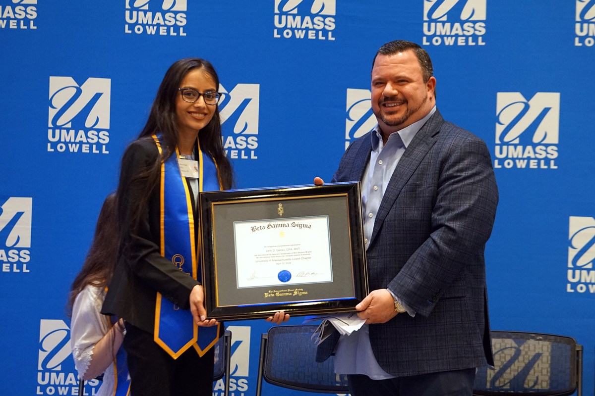 Business Alumna Earns Top Honor for Entrepreneurship | UMass Lowell